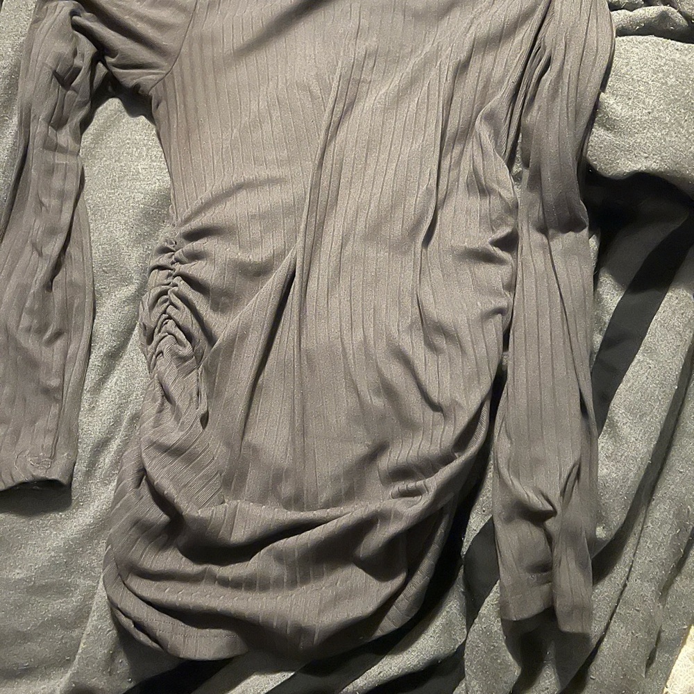 Gray Long Sleeve Ruched Maternity Shirt